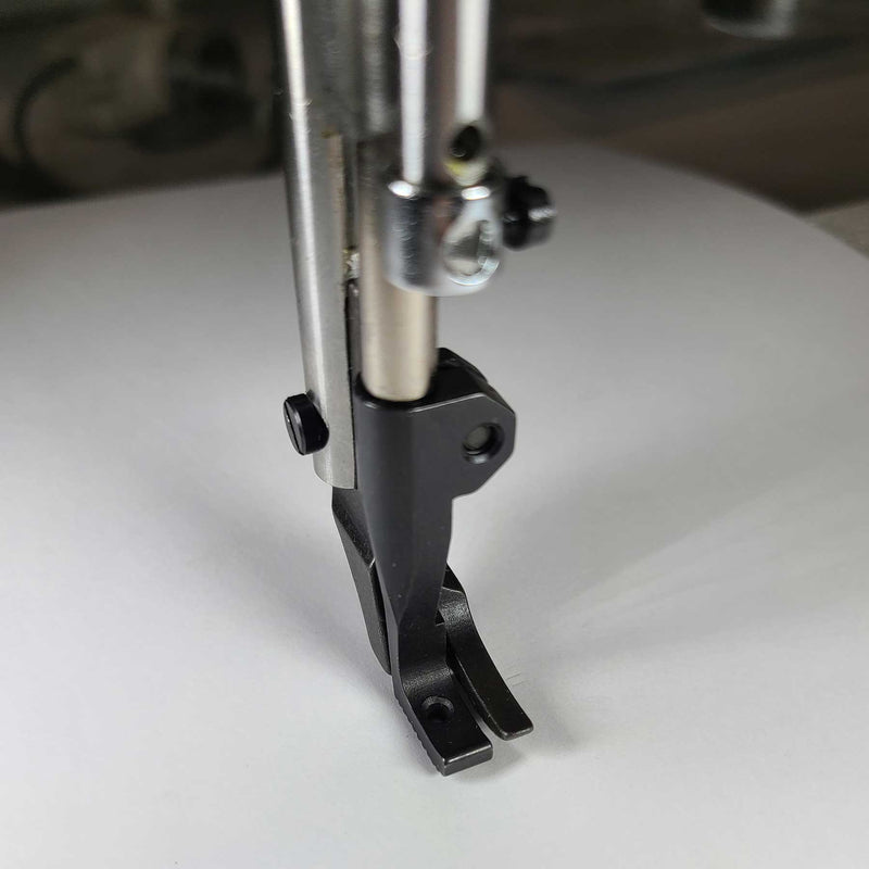 TN Right Zipper Foot Set - Compound